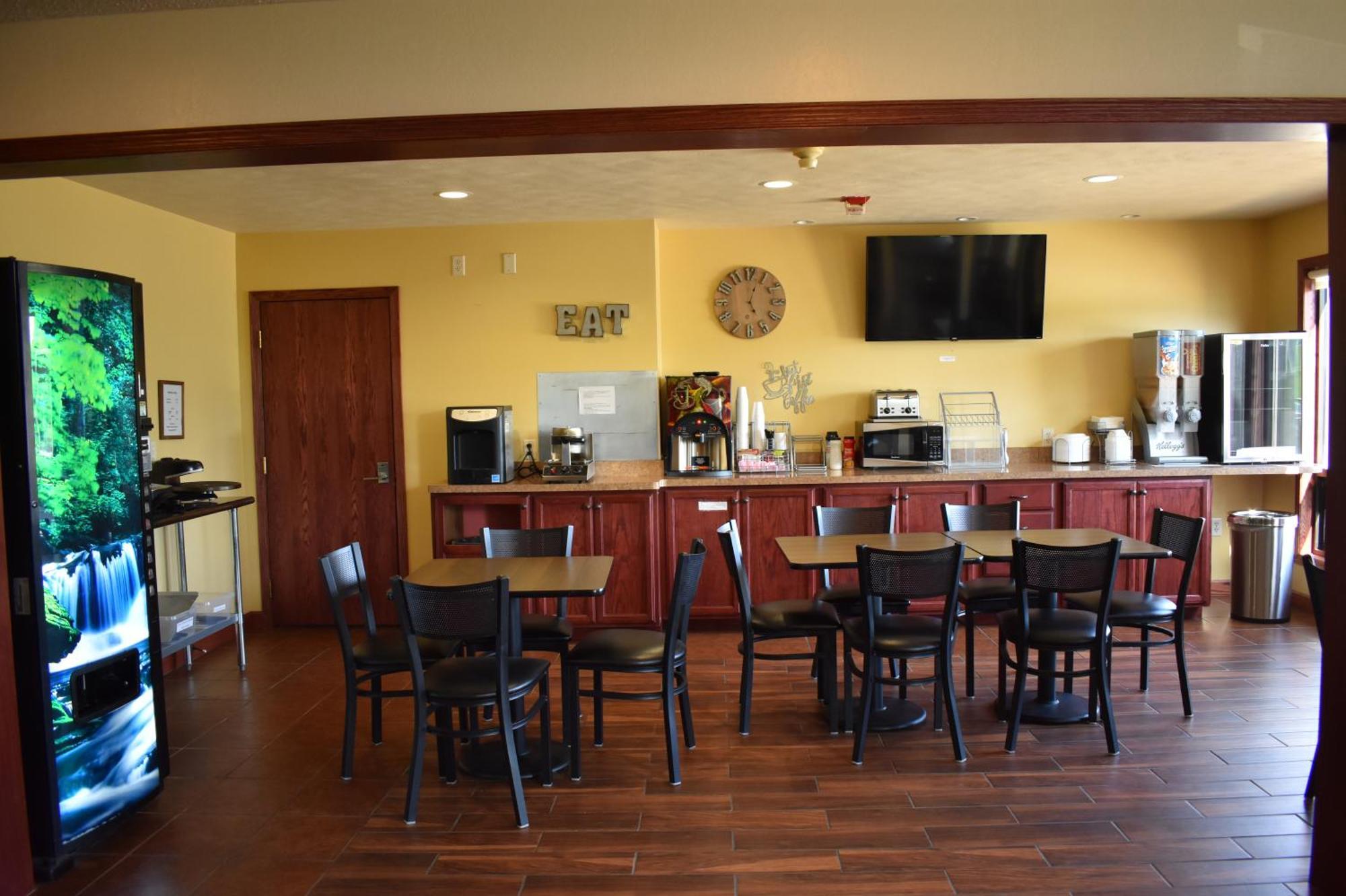 Heartland Hotel & Suites Rock Valley Esterno foto