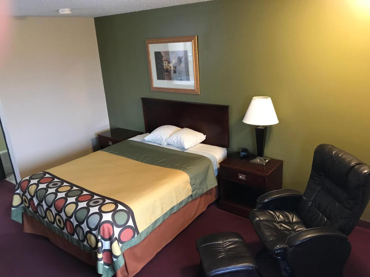 Heartland Hotel & Suites Rock Valley Esterno foto
